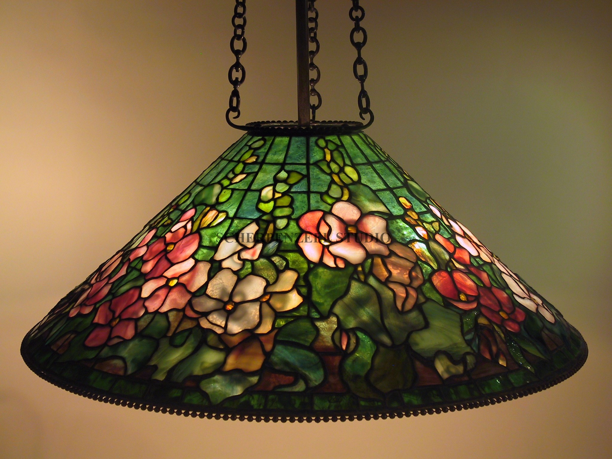 Hollyhock shade , 3-chain fixture
